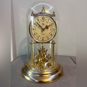 Vintage Elgin Table Clock